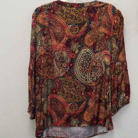 Bundle 3/$20 westbound 1X EUC top - Picture 4 of 7